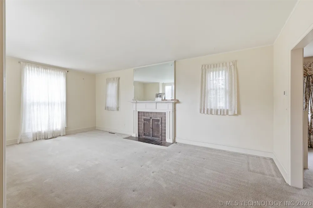 422 S Highland Ada, OK 74820