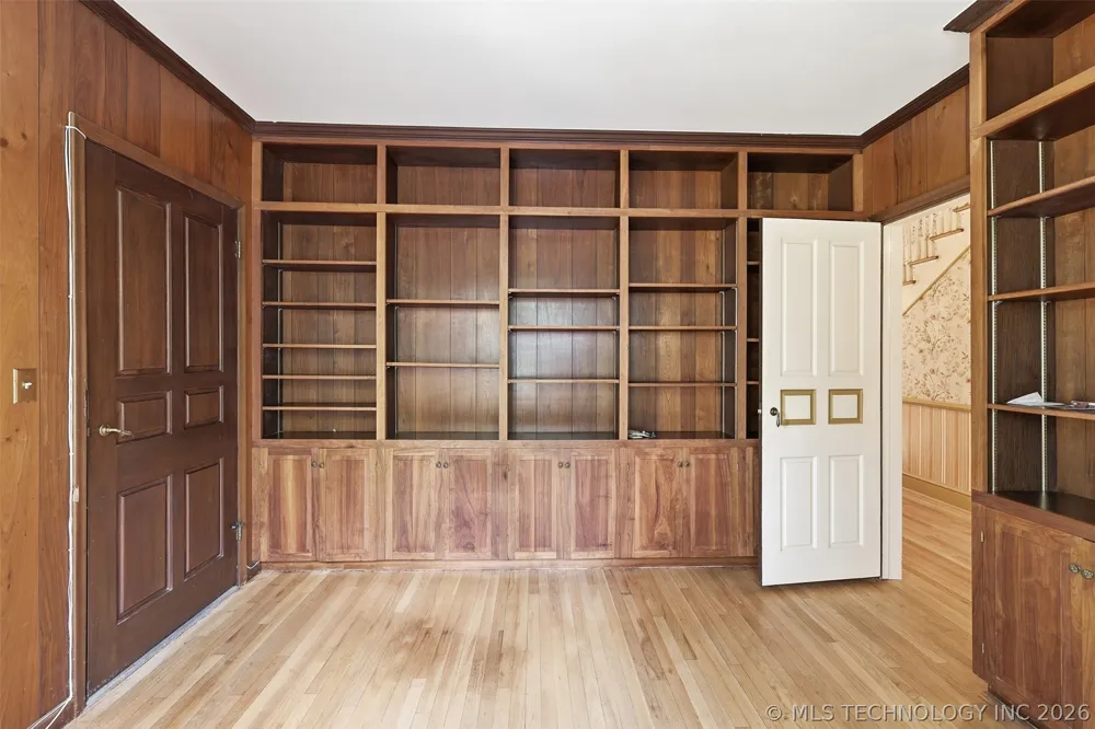422 S Highland Ada, OK 74820