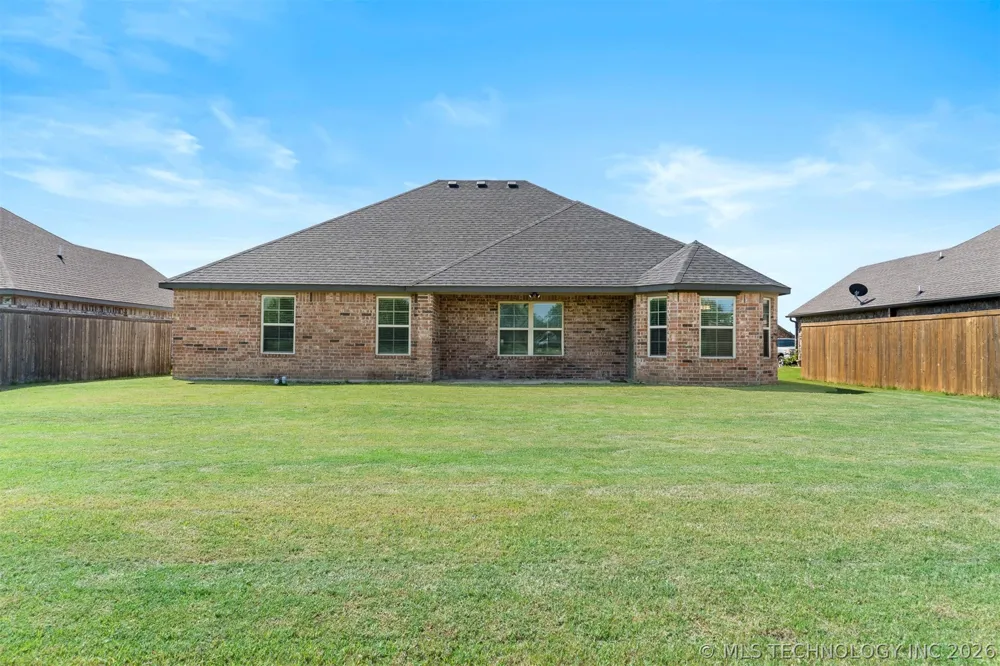 3400 Lazy Durant, OK 74701