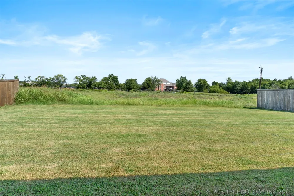 3400 Lazy Durant, OK 74701