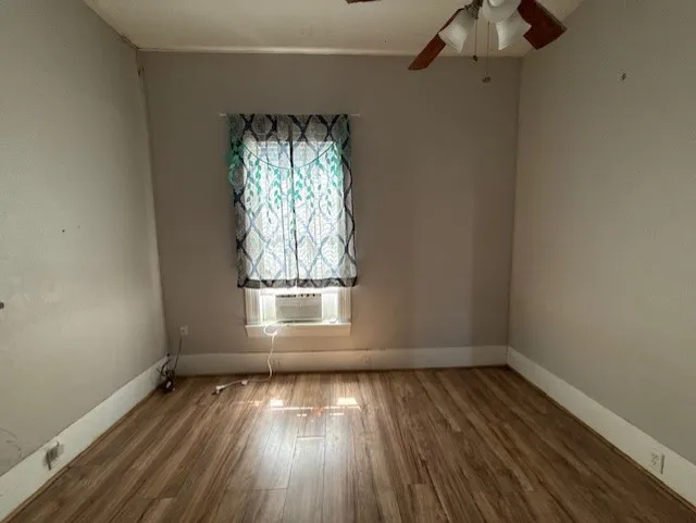 517 Giddings Street Lexington, TX 78947