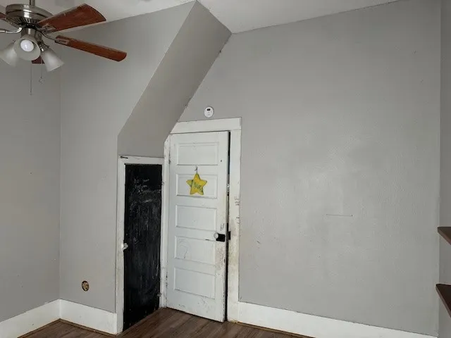 517 Giddings Street Lexington, TX 78947