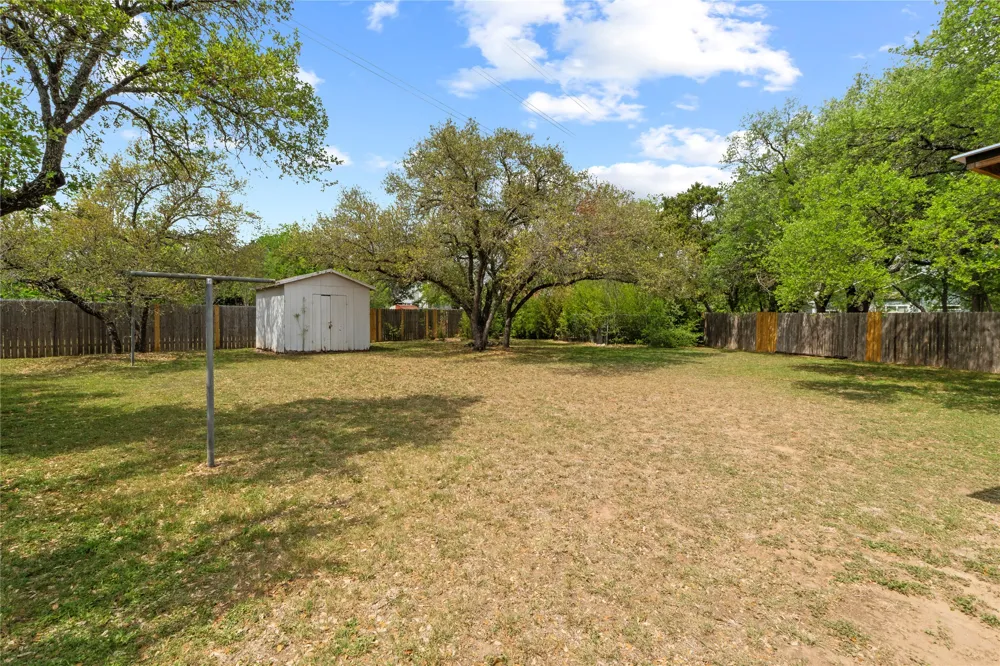 609 Wild Briar Cove Cedar Park, TX 78613