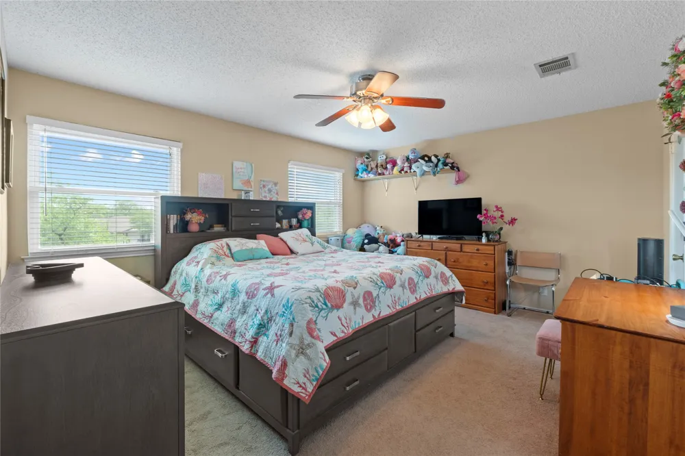 609 Wild Briar Cove Cedar Park, TX 78613