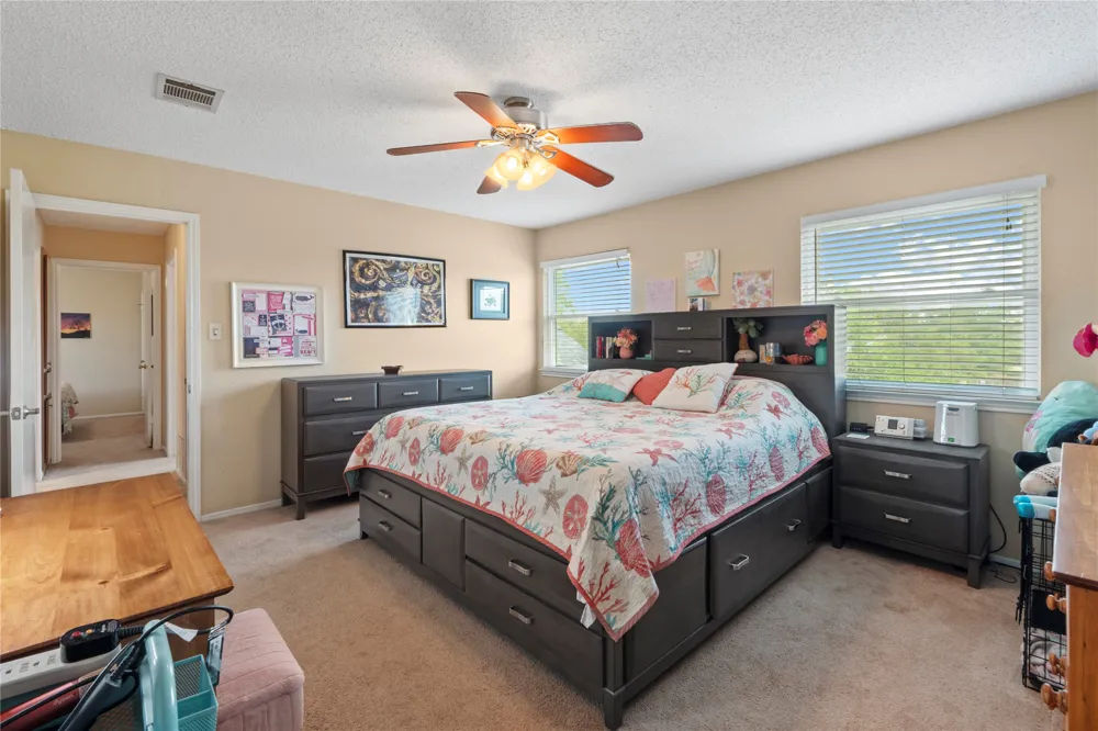 609 Wild Briar Cove Cedar Park, TX 78613