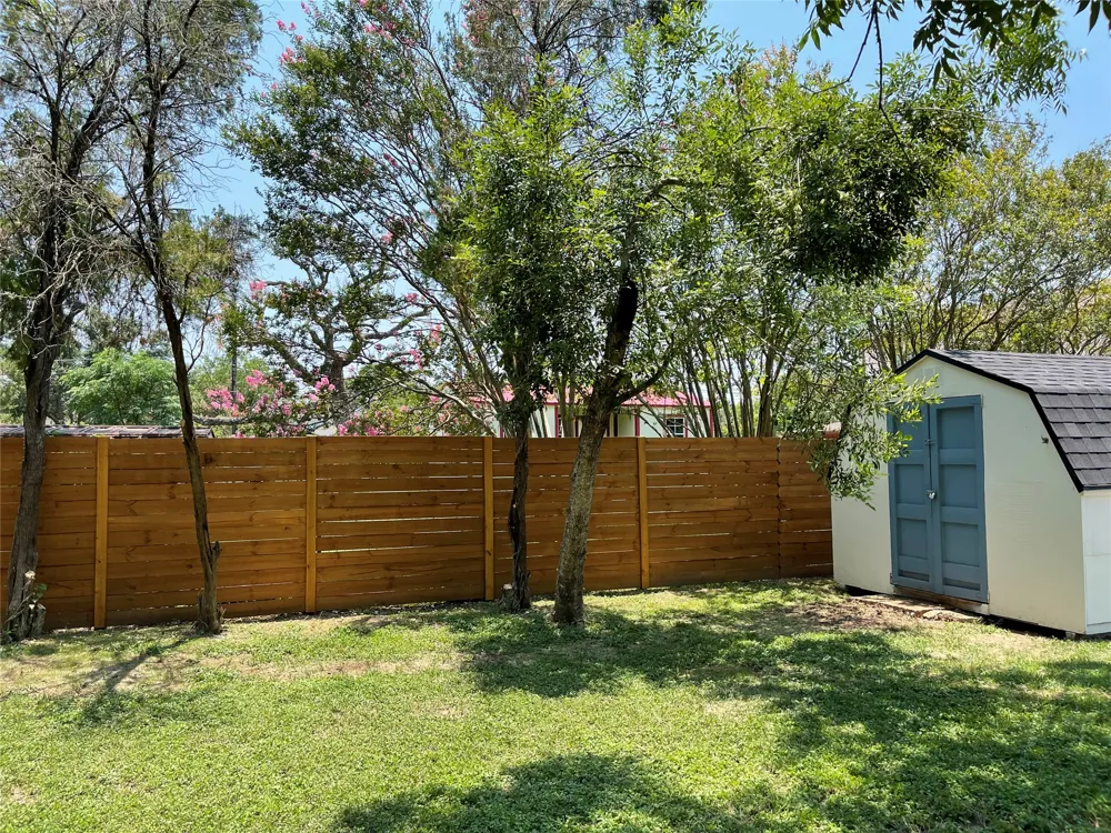 13207 Fencerail Road Manchaca, TX 78652