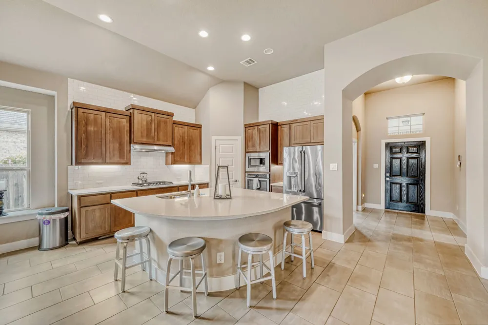 3317 Nighthawk Dive Lane Pflugerville, TX 78660