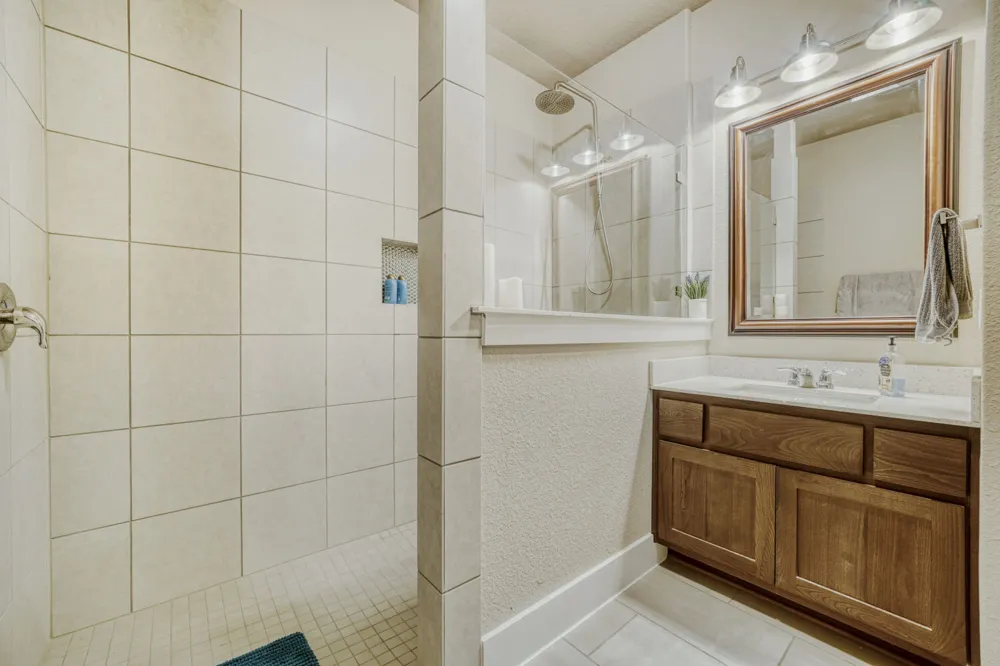 3317 Nighthawk Dive Lane Pflugerville, TX 78660