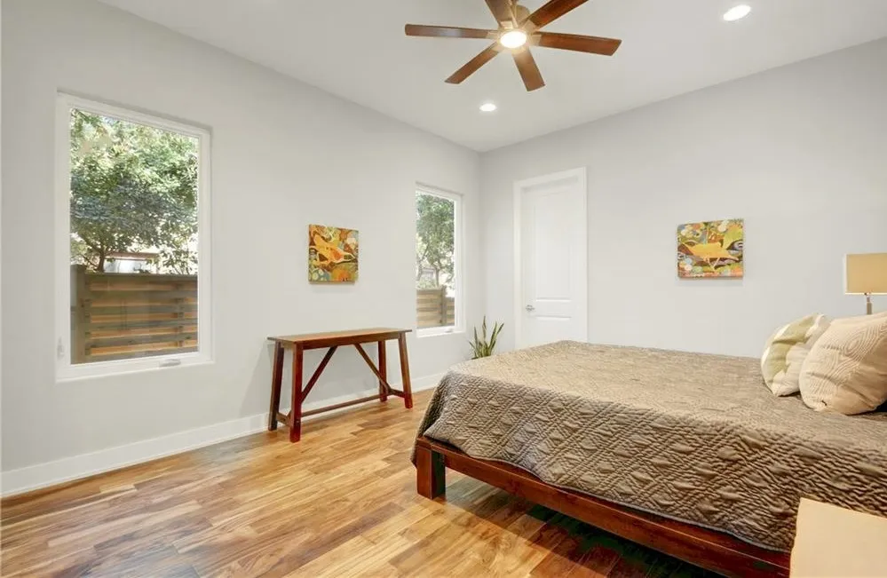 1208 Kinney Avenue Austin, TX 78704