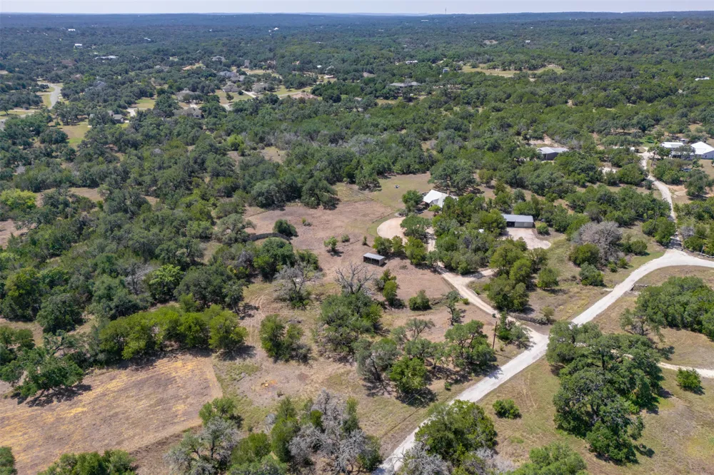 10621 Fm 150 W Driftwood, TX 78619