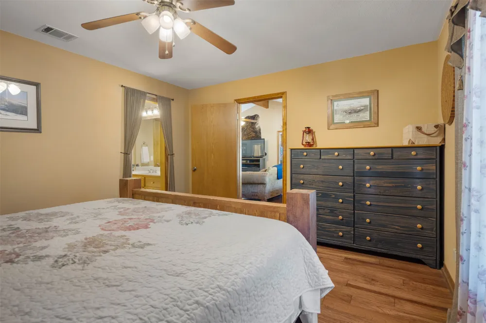 10621 Fm 150 W Driftwood, TX 78619