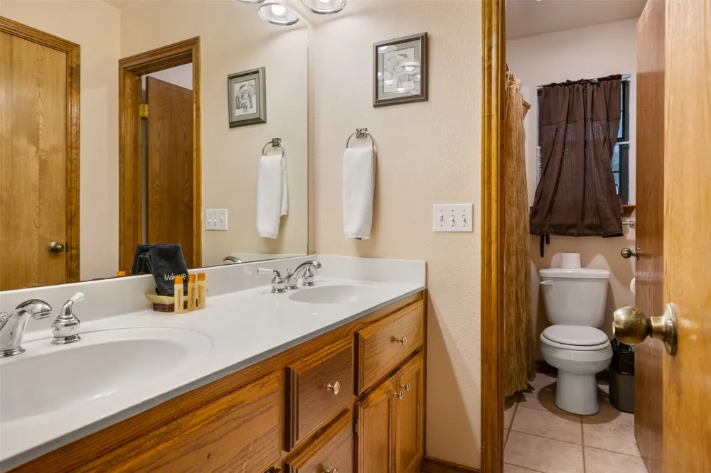 10621 Fm 150 W Driftwood, TX 78619