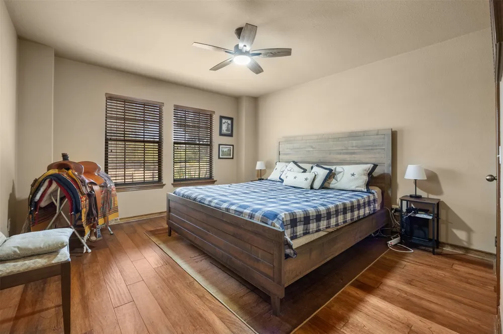 10621 Fm 150 W Driftwood, TX 78619