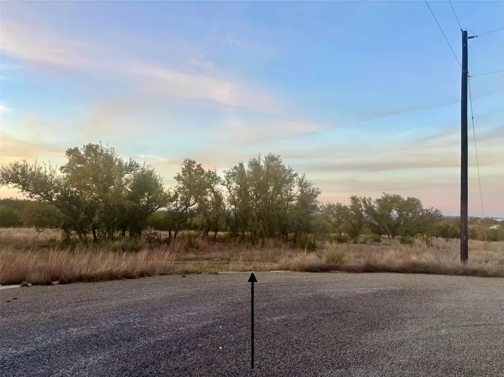 768 Tiswin Trail Blanco, TX 78606