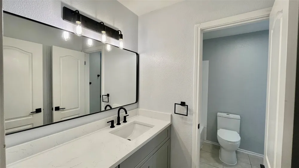 2605 Oakwood Glen Drive Cedar Park, TX 78613