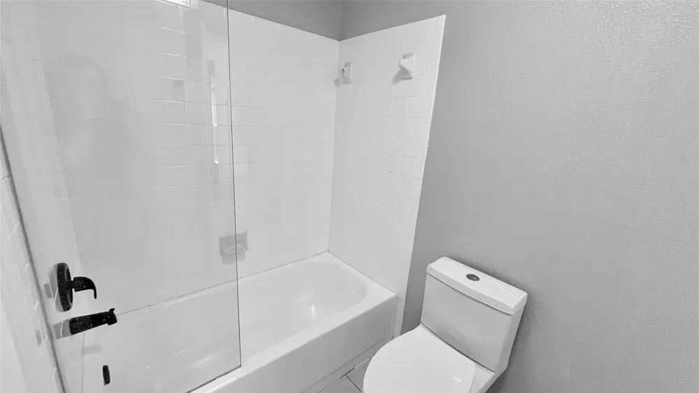 2605 Oakwood Glen Drive Cedar Park, TX 78613