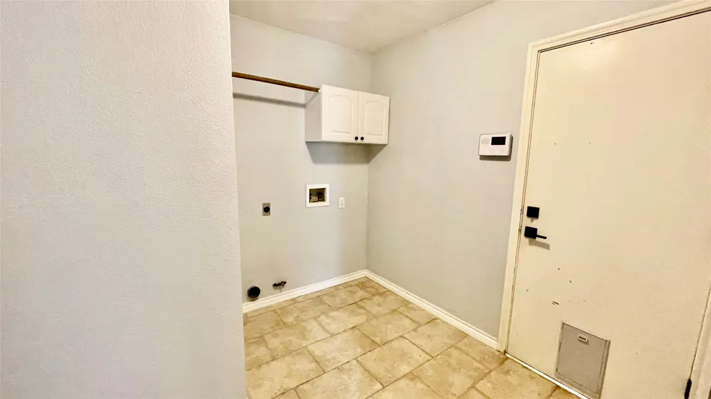 2605 Oakwood Glen Drive Cedar Park, TX 78613