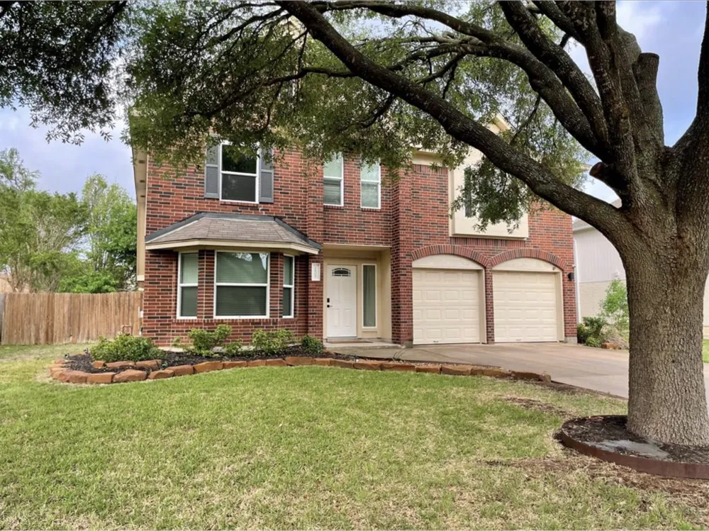2605 Oakwood Glen Drive Cedar Park, TX 78613