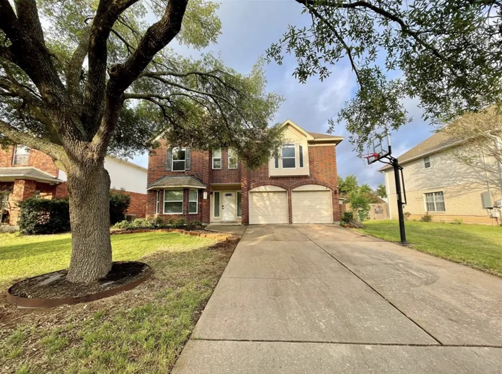 2605 Oakwood Glen Drive Cedar Park, TX 78613