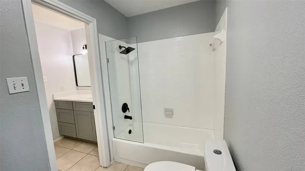 2605 Oakwood Glen Drive Cedar Park, TX 78613
