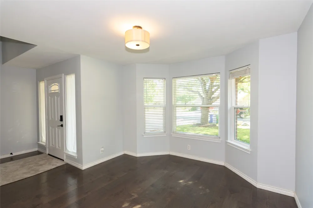 2605 Oakwood Glen Drive Cedar Park, TX 78613