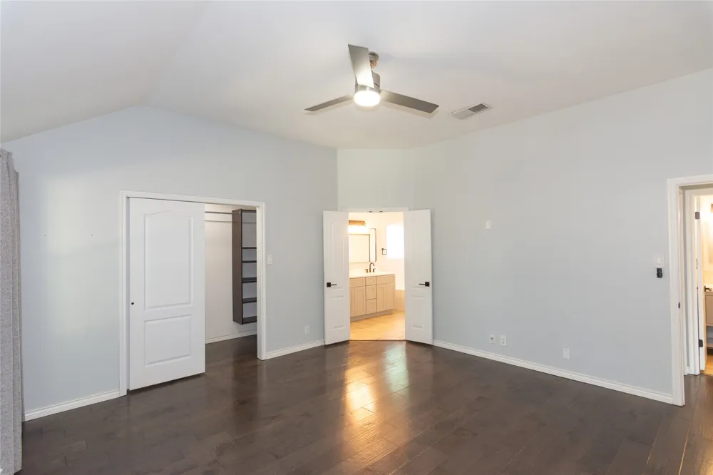 2605 Oakwood Glen Drive Cedar Park, TX 78613