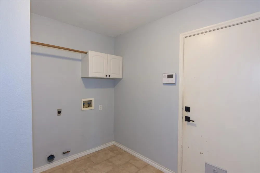 2605 Oakwood Glen Drive Cedar Park, TX 78613