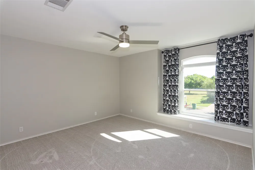 2605 Oakwood Glen Drive Cedar Park, TX 78613