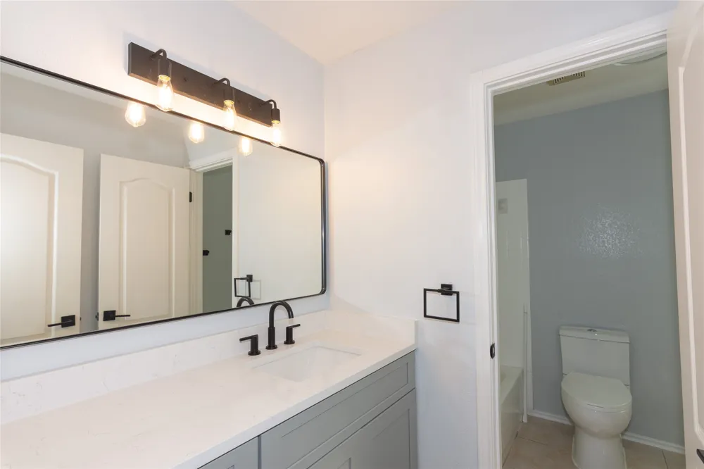 2605 Oakwood Glen Drive Cedar Park, TX 78613