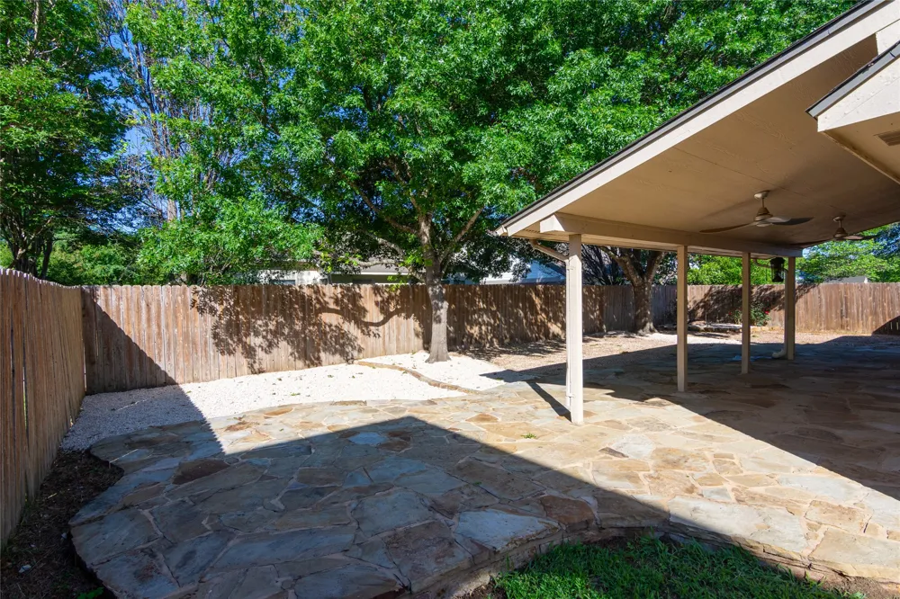 2605 Oakwood Glen Drive Cedar Park, TX 78613
