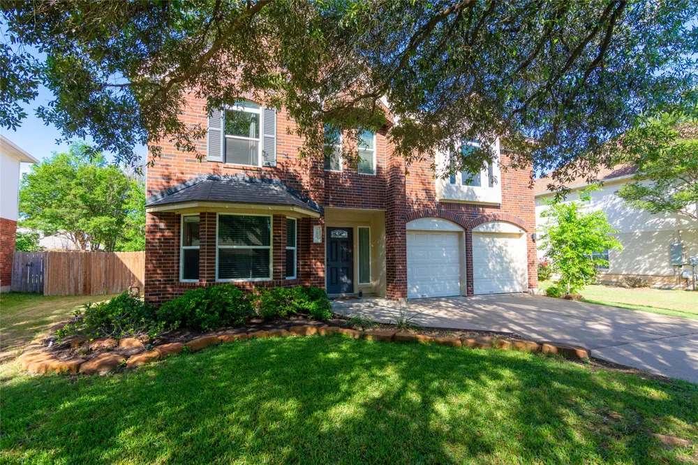 2605 Oakwood Glen Drive Cedar Park, TX 78613