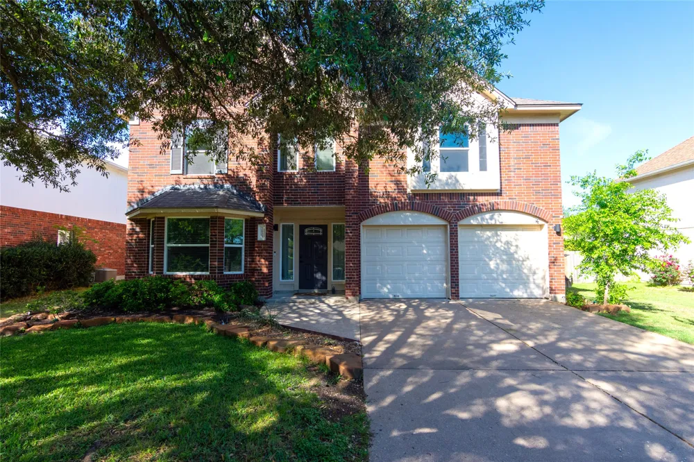 2605 Oakwood Glen Drive Cedar Park, TX 78613