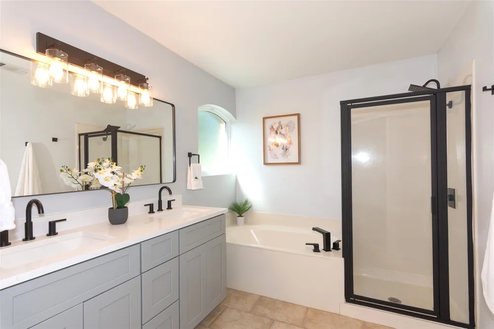 2605 Oakwood Glen Drive Cedar Park, TX 78613