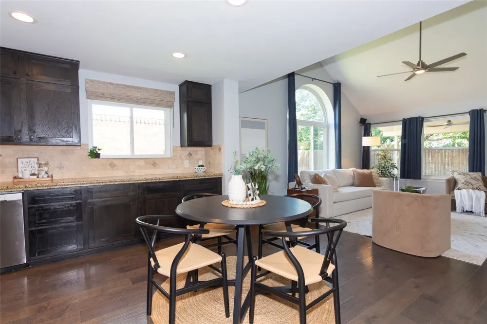 2605 Oakwood Glen Drive Cedar Park, TX 78613