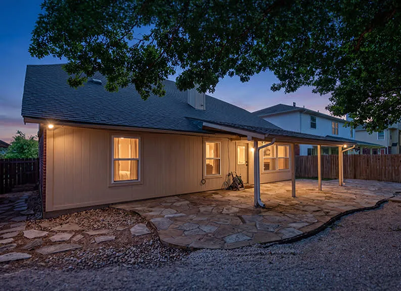 2605 Oakwood Glen Drive Cedar Park, TX 78613