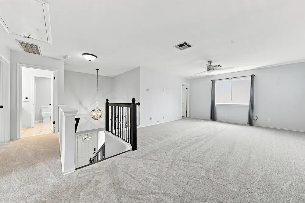 2605 Oakwood Glen Drive Cedar Park, TX 78613