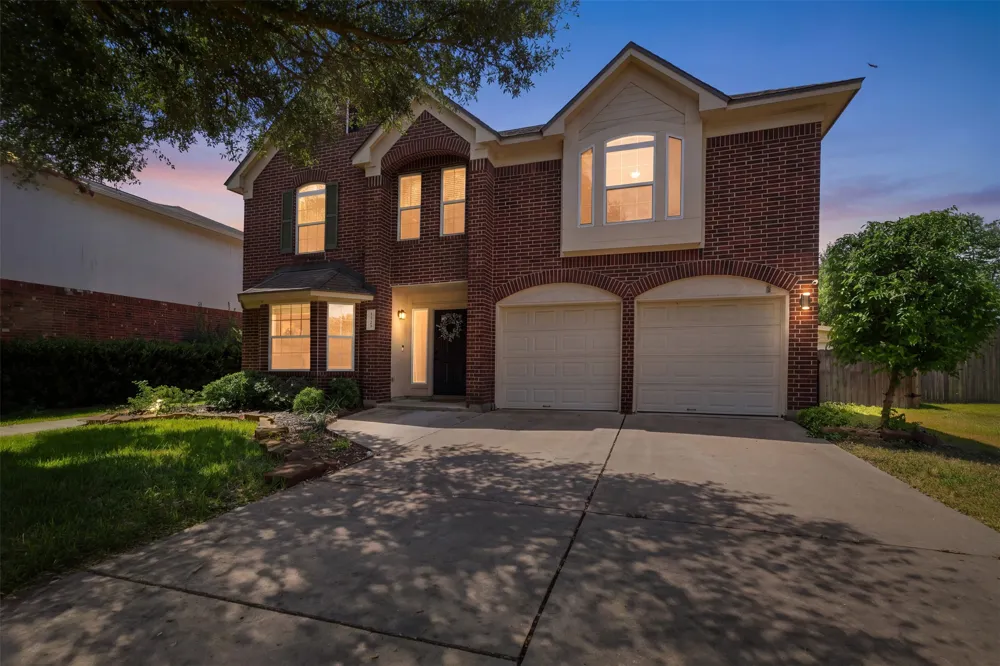 2605 Oakwood Glen Drive Cedar Park, TX 78613