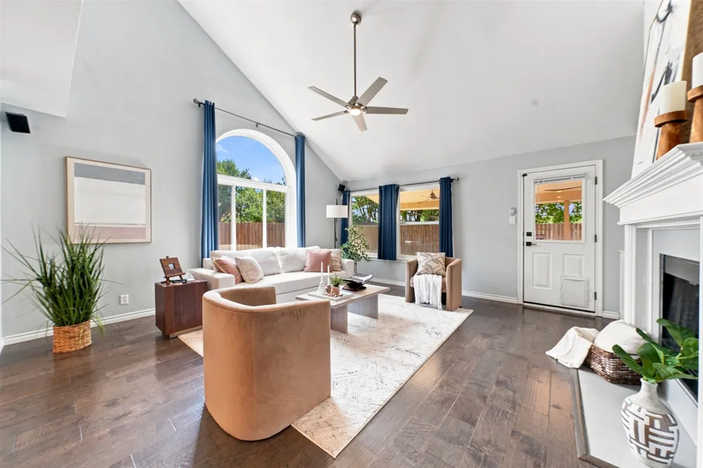 2605 Oakwood Glen Drive Cedar Park, TX 78613