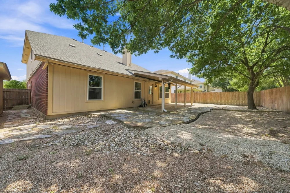 2605 Oakwood Glen Drive Cedar Park, TX 78613