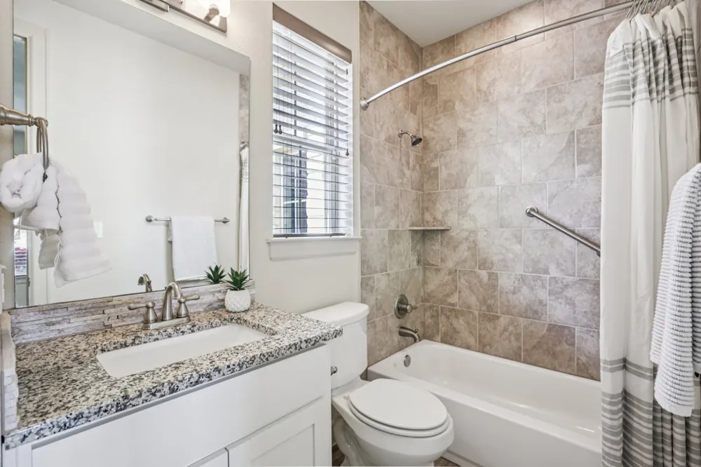 109 Charmstone Lane Georgetown, TX 78628