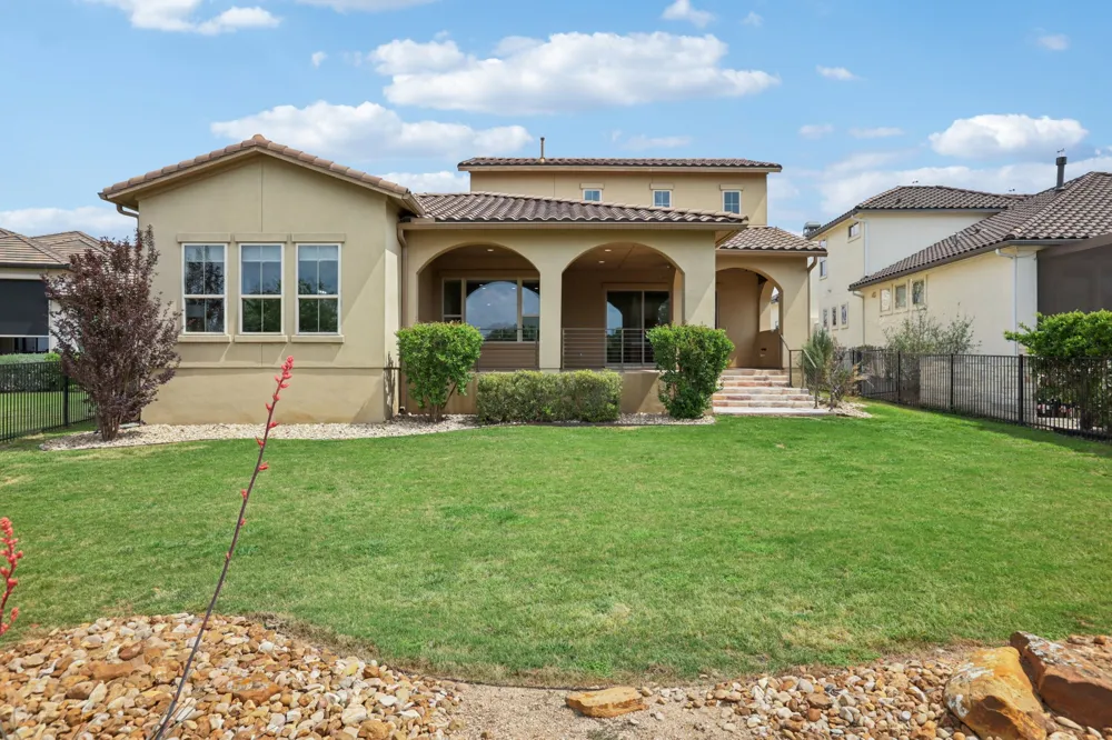 109 Charmstone Lane Georgetown, TX 78628