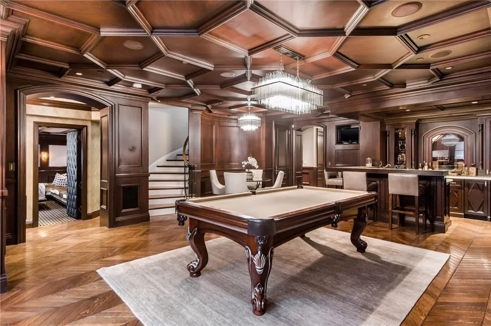 500 Poinsettia Avenue Manhattan Beach, CA 90266