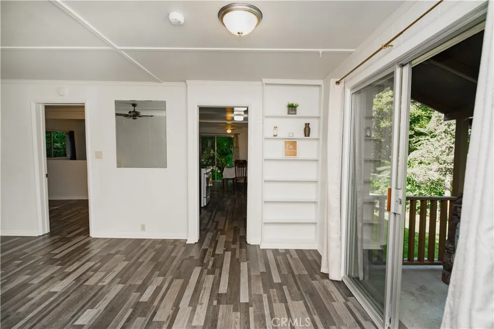 13992 Irving Lane Lytle Creek, CA 92358
