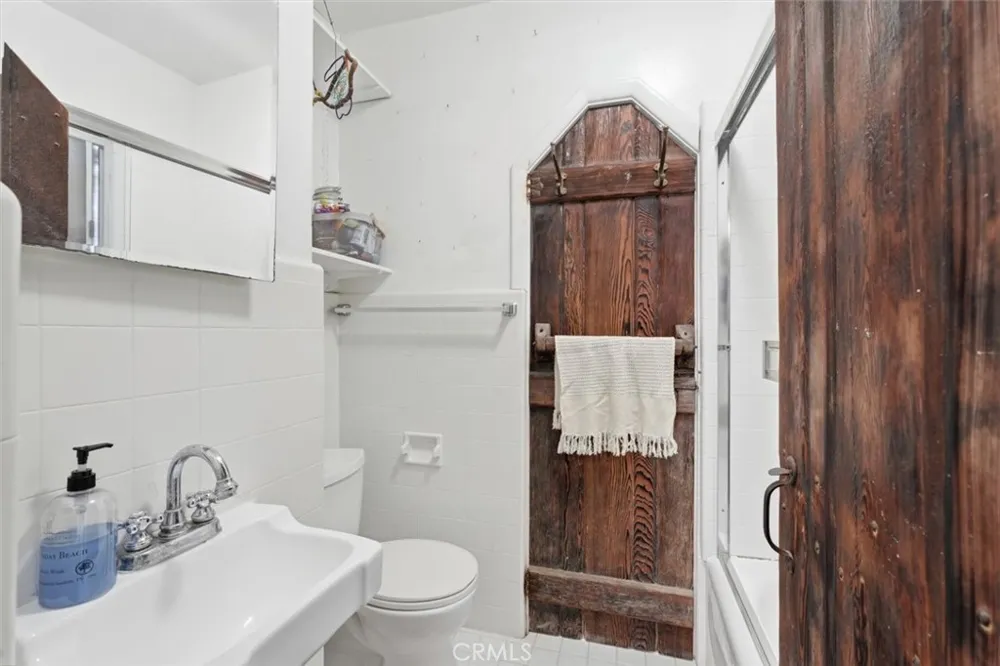 4308 Crest Drive Manhattan Beach, CA 90266