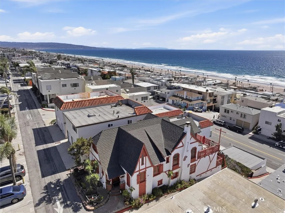 4308 Crest Drive Manhattan Beach, CA 90266