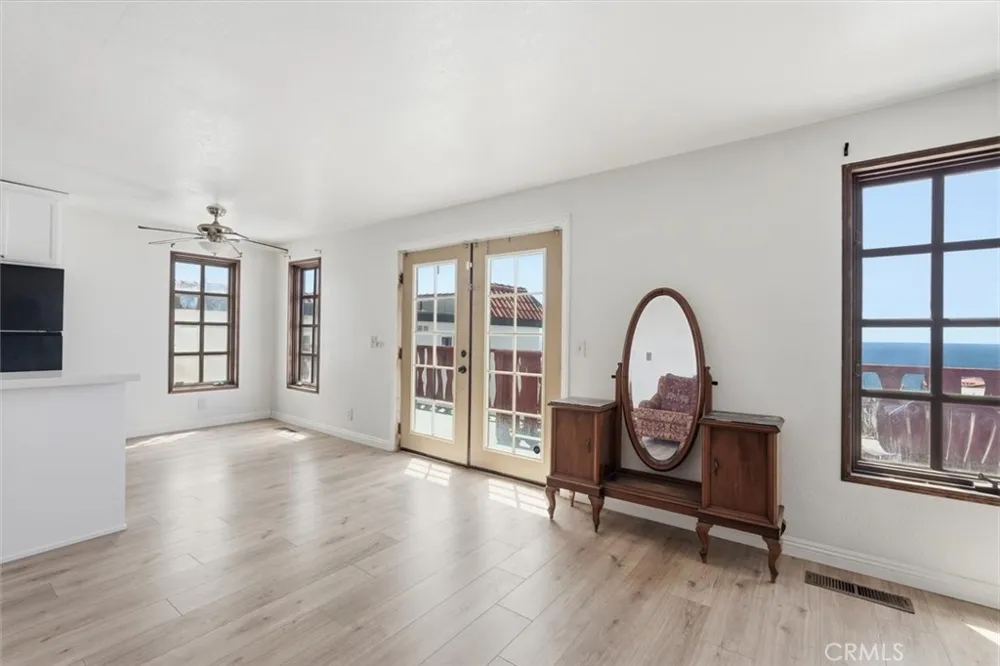 4308 Crest Drive Manhattan Beach, CA 90266
