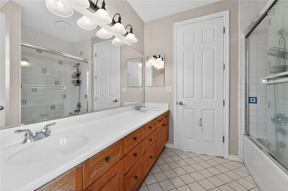25941 Verandah Court Stevenson Ranch, CA 91381