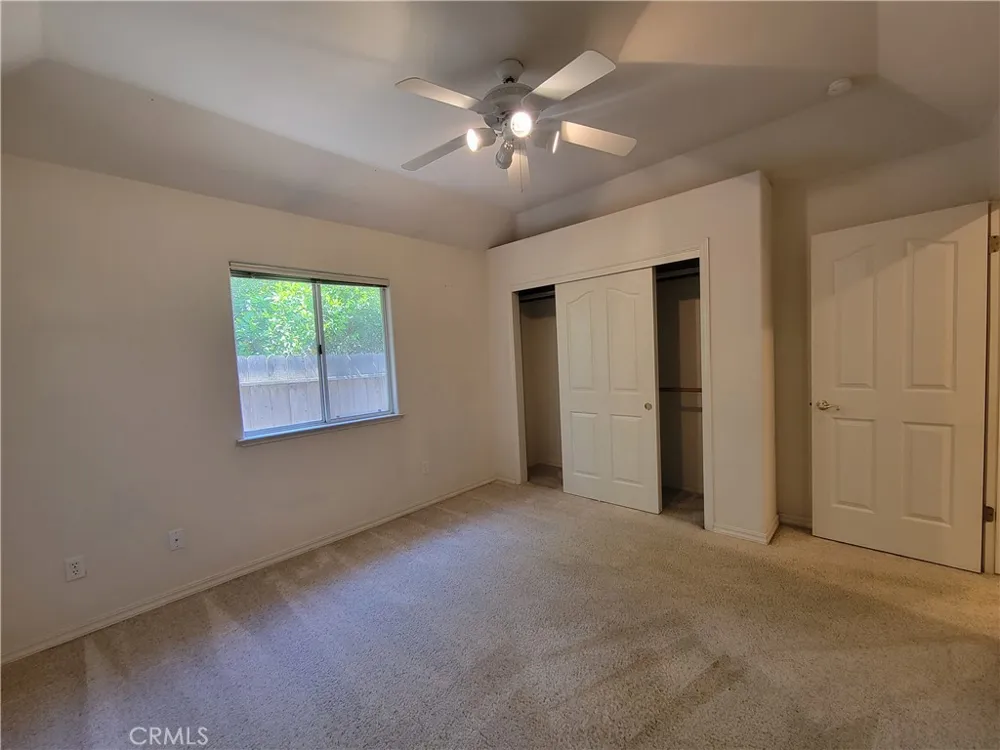 819 E Woodhaven Fresno, CA 93720