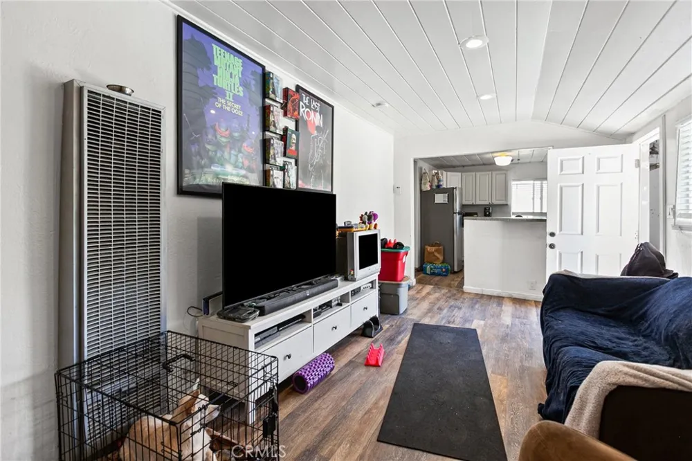 35 Blarney San Luis Obispo, CA 93405
