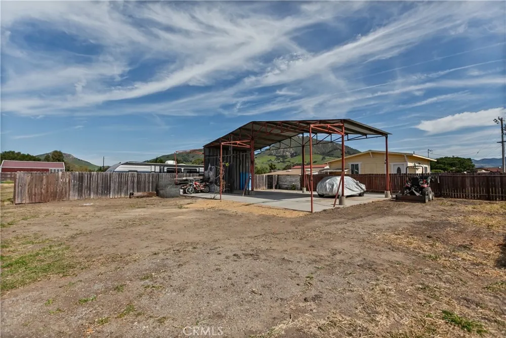 35 Blarney San Luis Obispo, CA 93405